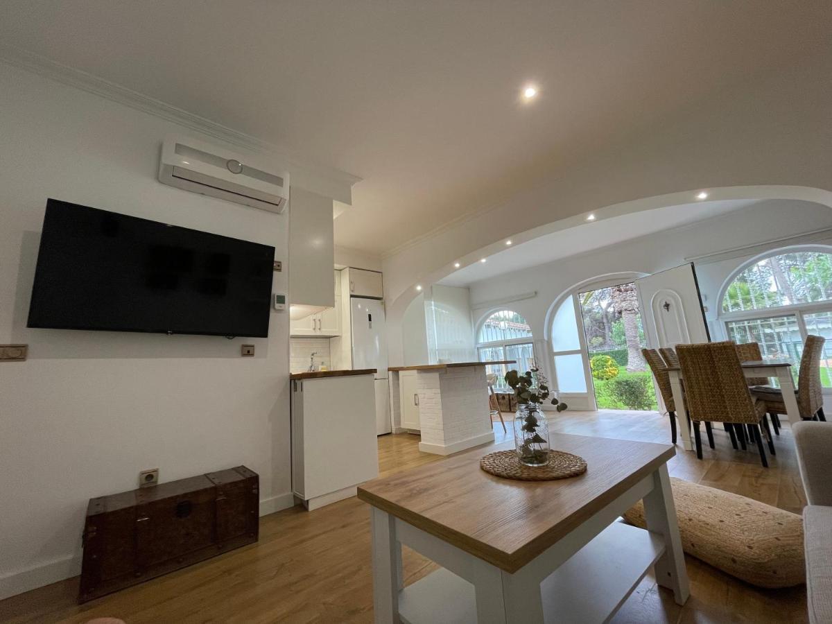Bungalow Para 6 Pax A 7 Minutos De Playa Albir 알파스델피 외부 사진